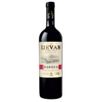 Գինի «Ijevan» 750մլ կարմիր կիսաքաղցր